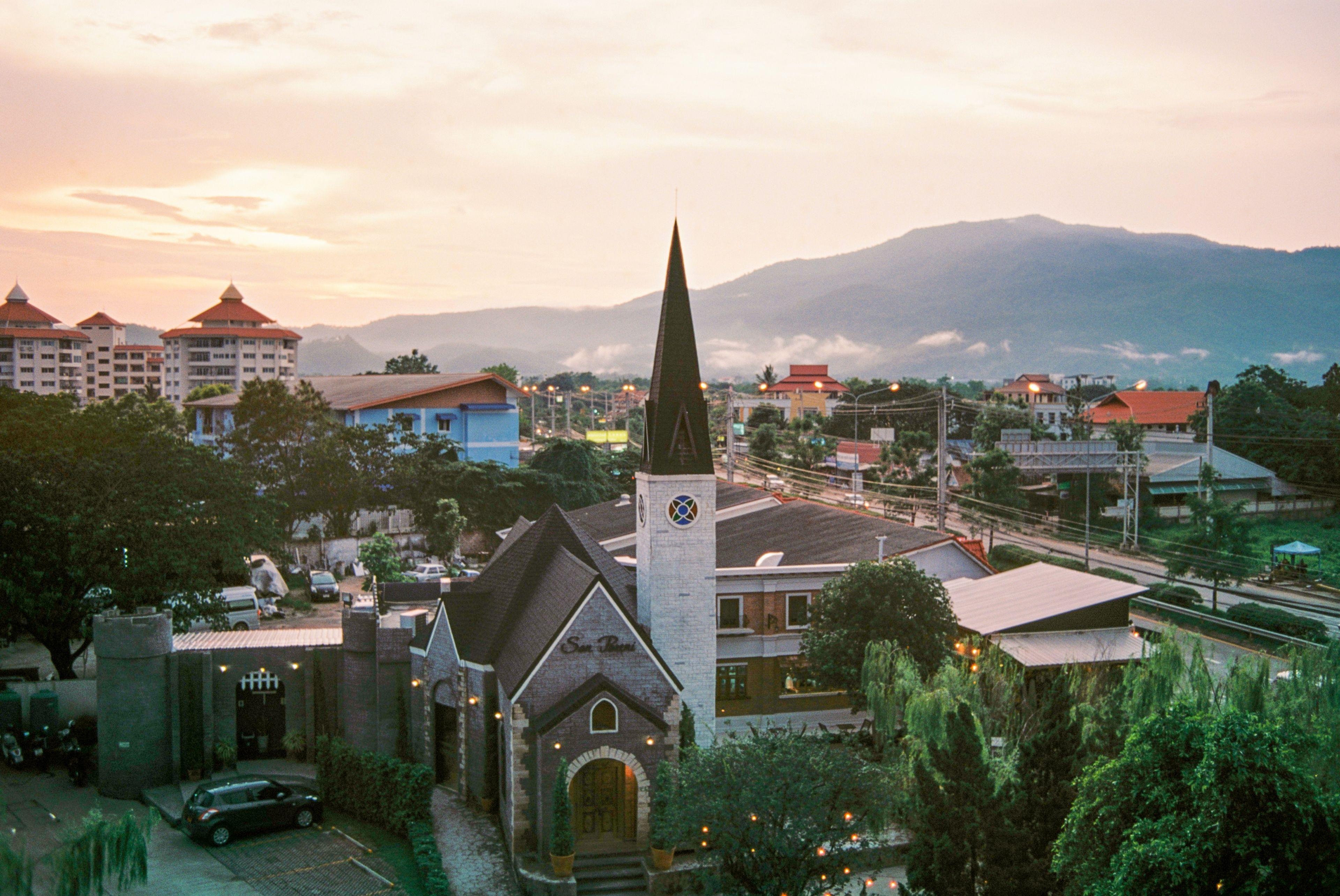 San Pareni Hotel - Chiang Mai — Photos 1